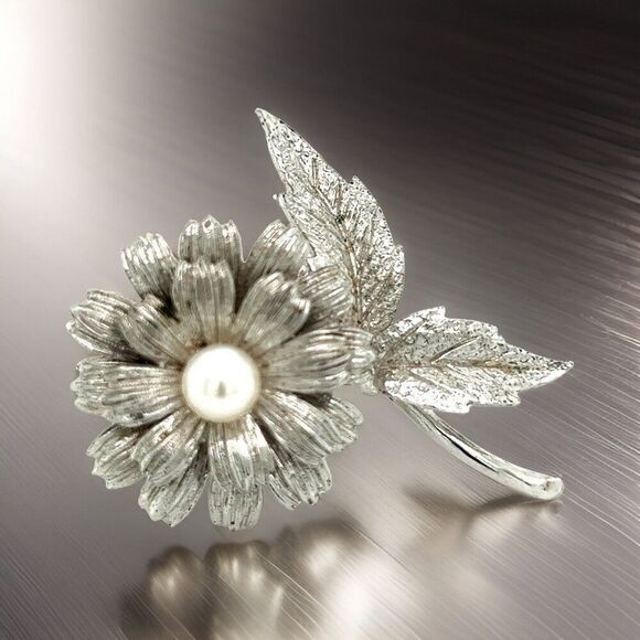 Mikimoto Estate Akoya Flower Pearl Brooch Pin Sterling Silver 6.16 mm M415 - Picture 6 of 11